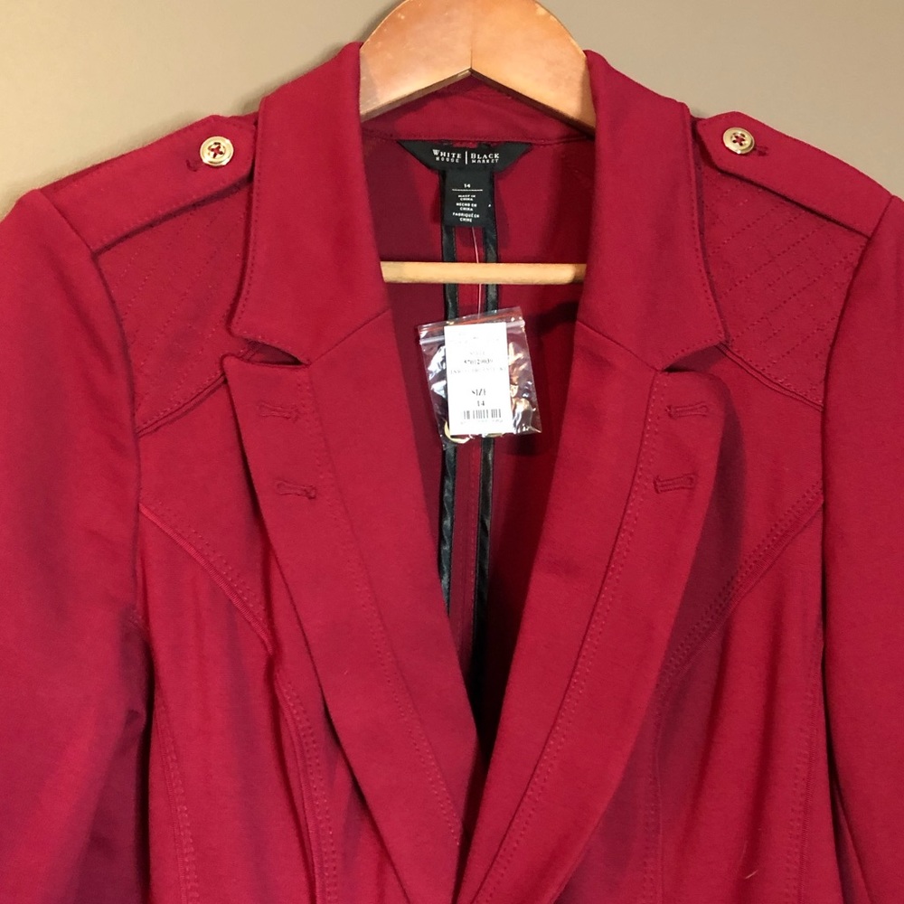 White House/Black Market Women's Red Blazer - Picture 10 of 14